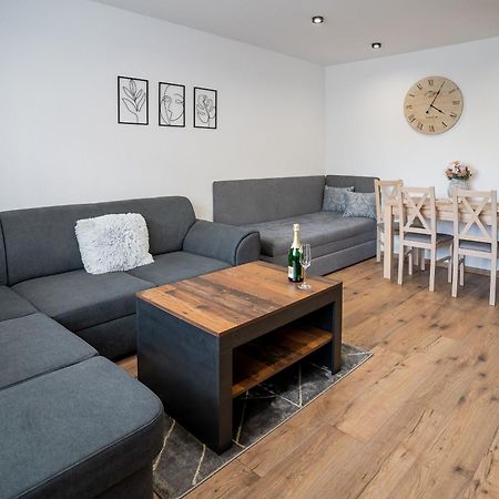 Apartmany Roster Liptovský Mikuláš Esterno foto