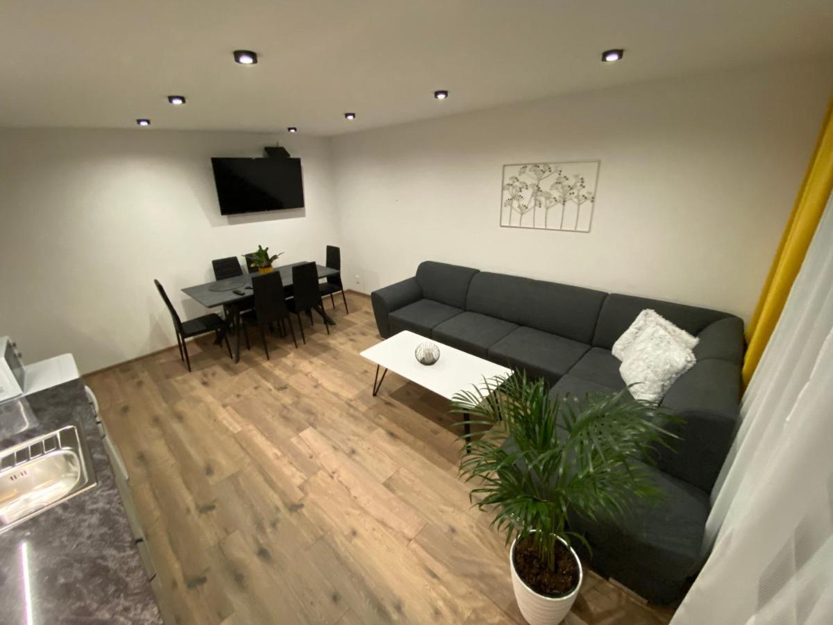 Apartmany Roster Liptovský Mikuláš Esterno foto